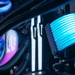 FlowUp LVL 6 – RTX 5080 – AMD Ryzen 7 9800X3D – 32Go DDR5 – SSD 2To