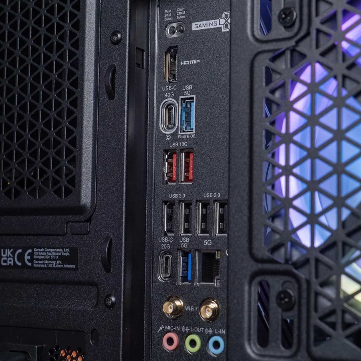 FlowUp LVL 6 – RTX 5080 – AMD Ryzen 7 9800X3D – 32Go DDR5 – SSD 2To
