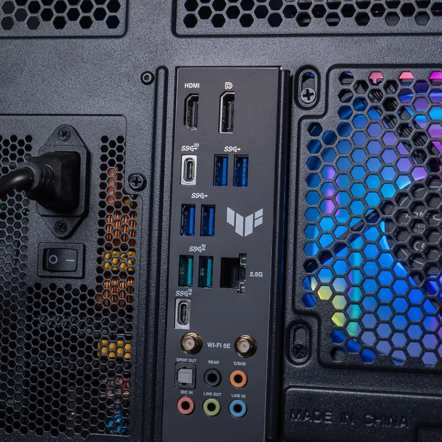 FlowUp LVL 5 – RTX 5070Ti – Intel Core I7 14700KF – 32Go DDR5 – SSD 2To