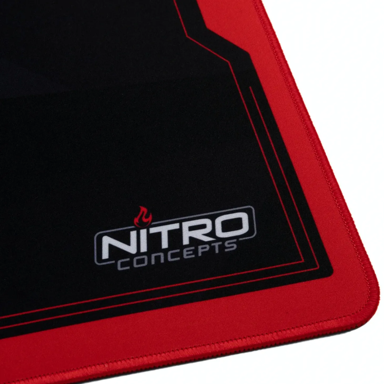 Nitro Concepts DM9 Noir/Rouge